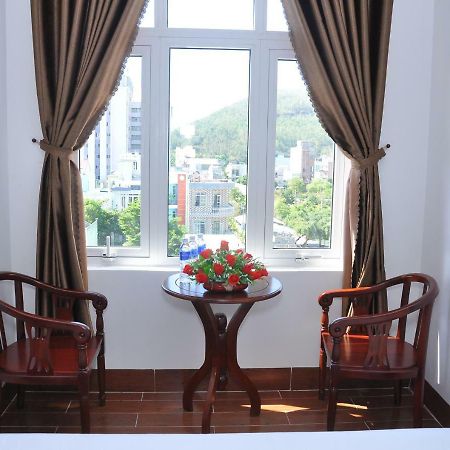 Thuy Tien Hotel Куїнон Екстер'єр фото